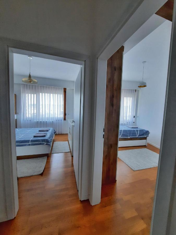 Luxury Sky View Apartment 普里什蒂纳 外观 照片